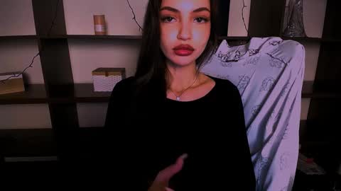 Snapshot of lexi_jos chatting on 12-18-24, 06:35 Alexia online show from 12-18-24, 06:35