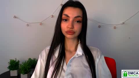 Alexia online show from 04-05-26, 01:52