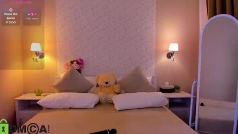 Lexi GTM2 MonWedThurSatSun 1000am-400pm online show from 03-04-26, 01:33