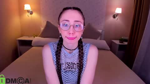 Snapshot of lexi_split chatting on 05-05-26, 01:46 Lexi GTM2 MonWedThurSatSun 1000am-400pm online show from 05-05-26, 01:46