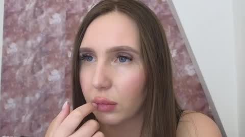 LEXXY online show from 01-28-25, 08:36