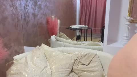 LEXXY online show from 03-05-25, 09:38