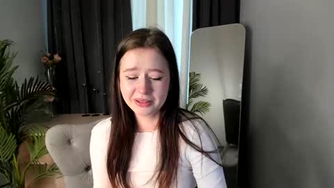 Vicki online show from 02-26-25, 02:03