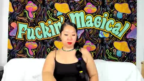 Lexie Mack online show from 11-04-25, 05:45