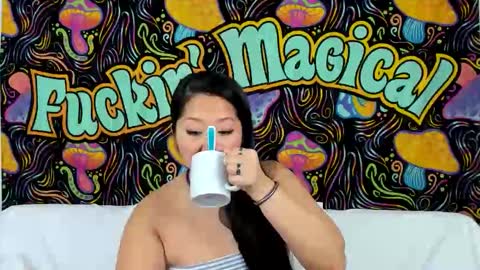 Lexie Mack online show from 11-25-25, 03:56