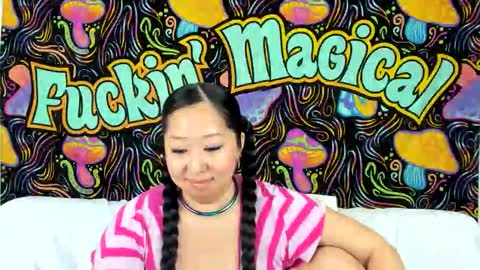 Lexie Mack online show from 11-26-25, 06:09
