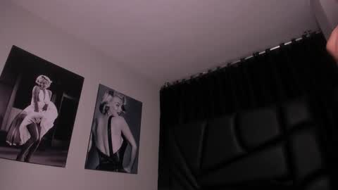 Snapshot of lexie_n_nate chatting on 12-07-24, 06:10 Lixie And Nte online show from 12-07-24, 06:10