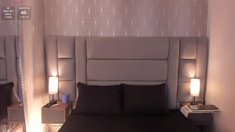 Snapshot of lexiee__ chatting on 11-21-25, 11:42 lexiee__ online show from 11-21-25, 11:42