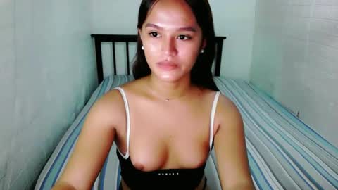 Snapshot of lexieebonalo chatting on 10-12-25, 02:43 Call me Lexie online show from 10-12-25, 02:43