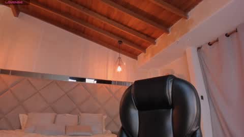 Lexie  online show from 12-27-24, 01:53