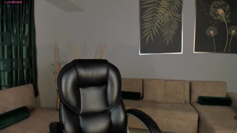 Lexie  online show from 01-04-25, 12:16