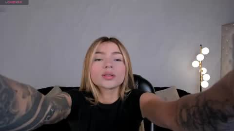 Lexie  online show from 07-11-26, 11:57
