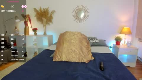 Lexi online show from 01-29-25, 06:28