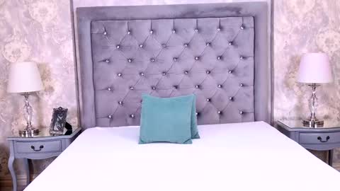 Lexi Riley online show from 12-04-25, 06:12