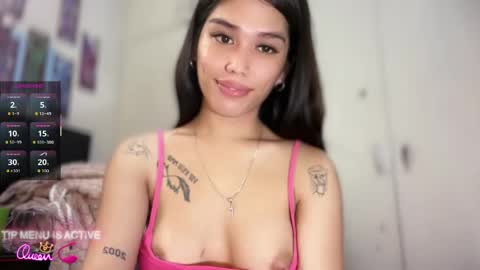 Snapshot of lexisdior chatting on 05-09-26, 09:25 Naturaly Born Goddess Ms. kendall online show from 05-09-26, 09:25