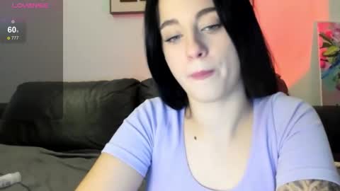 Snapshot of lexisinnn chatting on 11-10-25, 06:01 Lexi online show from 11-10-25, 06:01