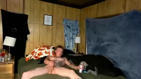 Snapshot of lexnmace chatting on 10-19-25, 02:01 lexnmace online show from 10-19-25, 02:01