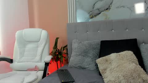 LexSin17 online show from 04-18-26, 07:29