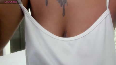 LEXXI online show from 10-17-25, 02:41