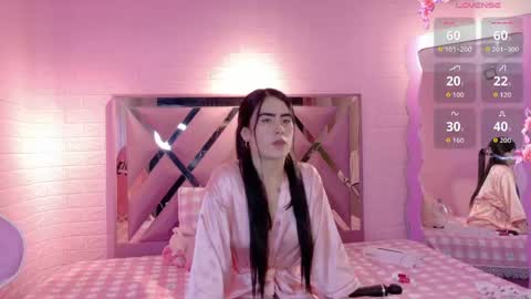 Snapshot of lexy_cute1 chatting on 04-27-26, 03:59 LEXY online show from 04-27-26, 03:59