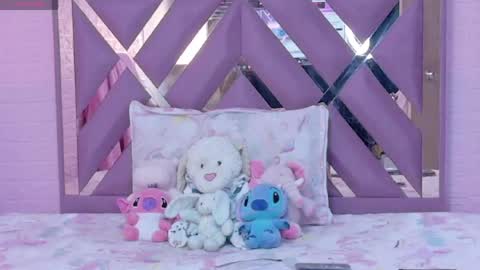 Snapshot of lexy_cute1 chatting on 06-03-26, 02:58 LEXY online show from 06-03-26, 02:58