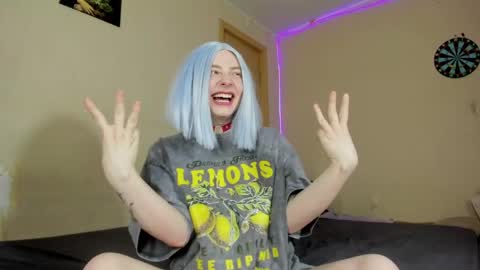 Snapshot of lexy_l0vy chatting on 05-13-26, 07:06 LexxxY online show from 05-13-26, 07:06