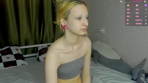 Lexy online show from 04-26-26, 11:19