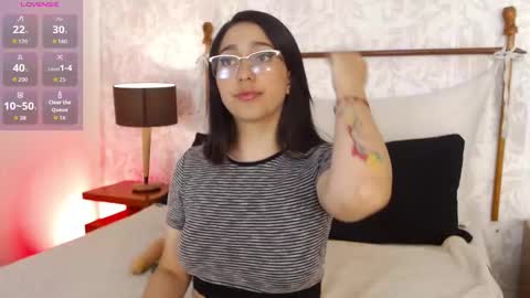 lexyblaze_ online show from 11-22-25, 11:20