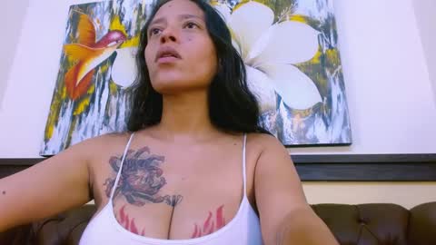 Snapshot of lexyfyre chatting on 10-10-25, 03:11  Lexy  online show from 10-10-25, 03:11