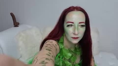 Lexy online show from 10-31-25, 11:39