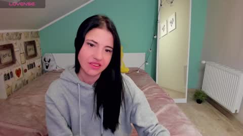 lexyswett online show from 02-10-25, 01:35