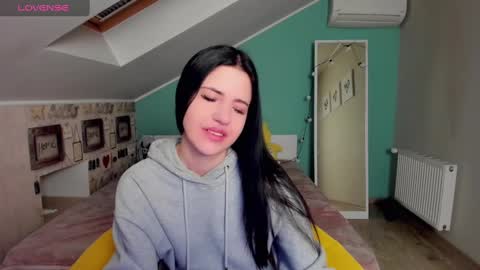 lexyswett online show from 02-12-25, 07:56