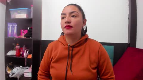 Snapshot of lexyy24_ chatting on 03-25-26, 02:17 lexyy24_ online show from 03-25-26, 02:17
