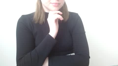 Leyla online show from 04-22-26, 07:22