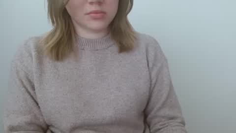 Snapshot of leyla_le chatting on 05-01-26, 06:07 Leyla online show from 05-01-26, 06:07