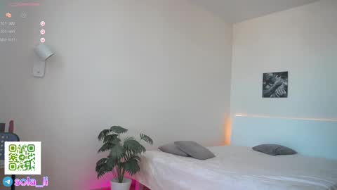 Snapshot of leyla_ly chatting on 02-27-25, 06:07 Leyla ly Ill be here Tuesday Thursday Friday Saturday Sunday online show from 02-27-25, 06:07