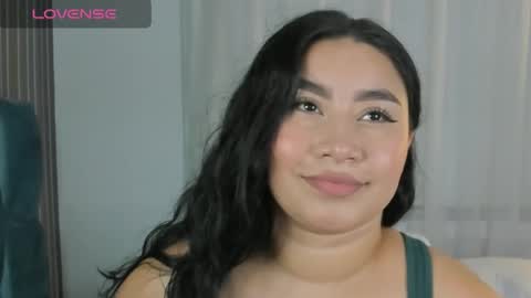 Snapshot of leylacliinton chatting on 10-19-25, 05:35 Leyla online show from 10-19-25, 05:35