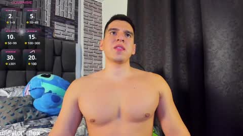 L E Y T O N online show from 02-09-25, 03:22