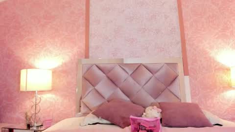 LEZY online show from 11-12-25, 08:08