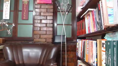 Snapshot of li_arellano chatting on 11-21-25, 07:12 li_arellano online show from 11-21-25, 07:12