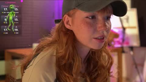 Snapshot of li_on_line chatting on 11-01-25, 05:26 Li online show from 11-01-25, 05:26