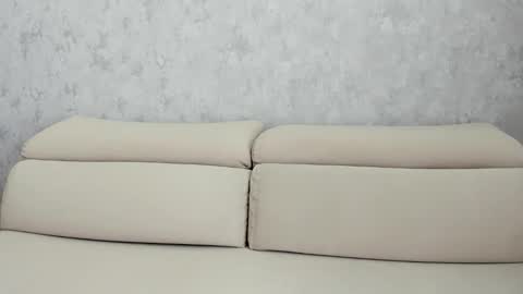 Snapshot of lia1243756 chatting on 02-15-26, 05:37 LEANNAA online show from 02-15-26, 05:37