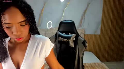 lia_16_ online show from 07-16-26, 11:05