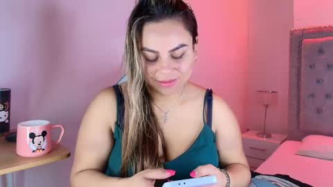 Lia  online show from 03-27-26, 04:07