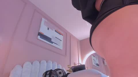 Snapshot of lia_ass chatting on 03-04-25, 04:20 Liss 3 online show from 03-04-25, 04:20