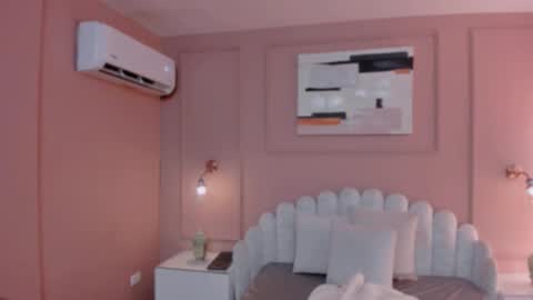 Snapshot of lia_ass chatting on 10-07-25, 10:23 Liss 3 online show from 10-07-25, 10:23