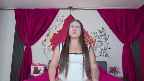 Lia Avalon online show from 06-23-26, 11:41
