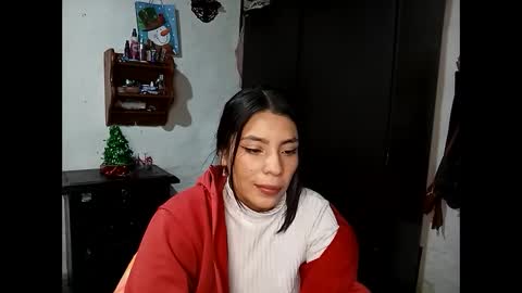 Lia online show from 12-17-24, 04:12