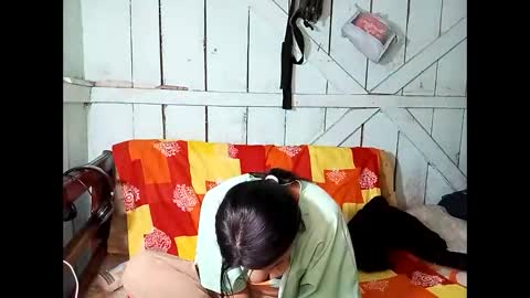 Lia online show from 01-13-25, 05:33