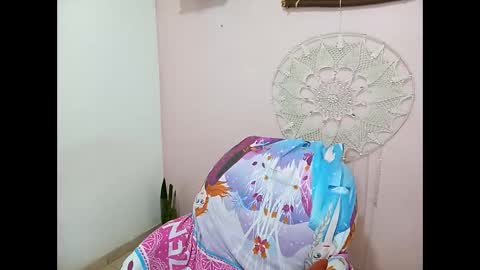 Lia online show from 01-31-25, 09:26